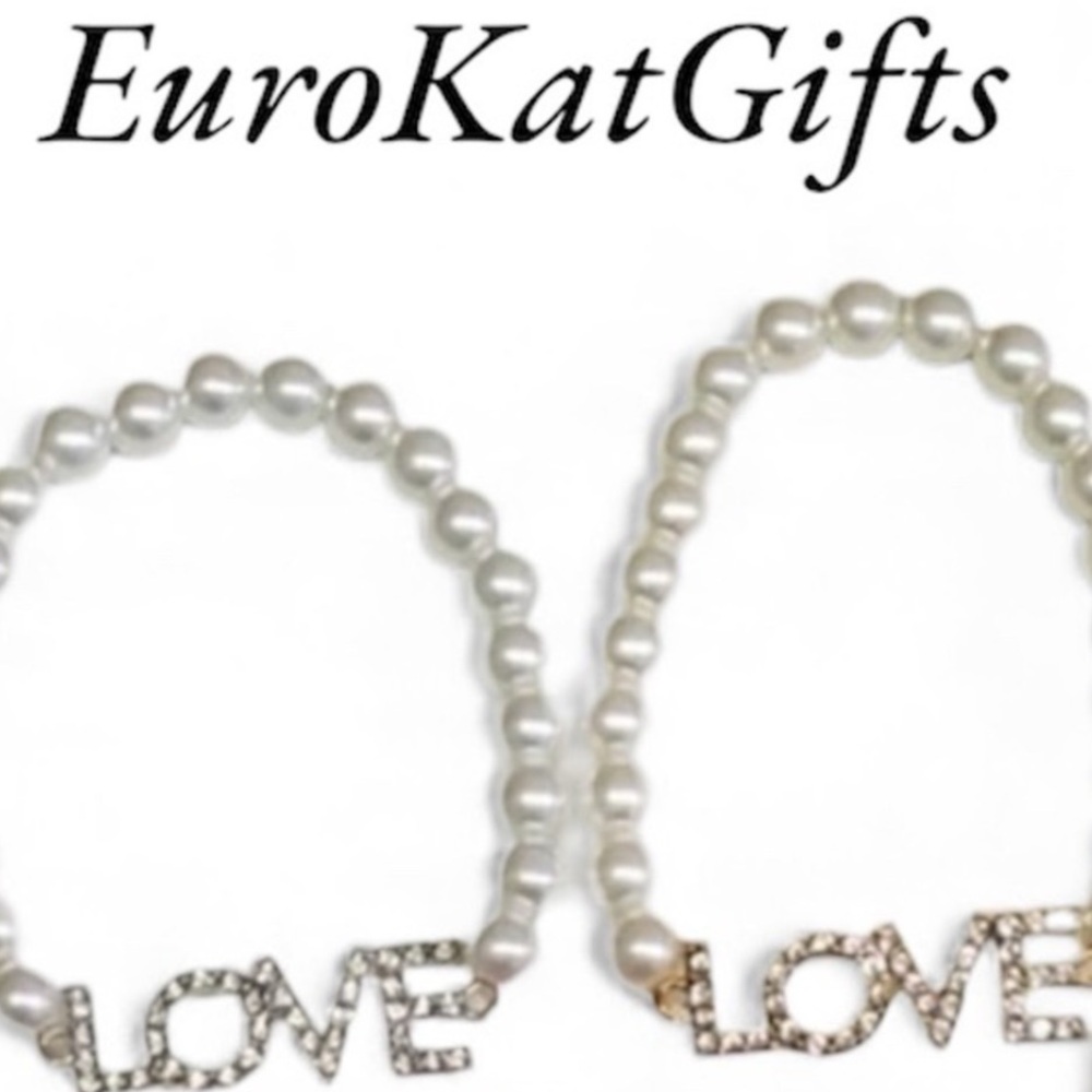 Pearl Ivory Heart Love Bracelet “LOVE”Crystal Rhinestone Accents Adjustable NEW
